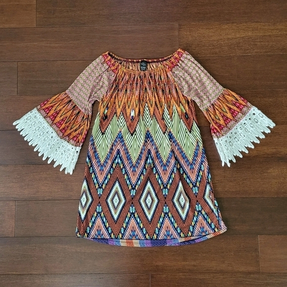 WinWin Boho Lace Trimmed Half Sleeve Colorful Geo Print Tunic Top Women's Sz S/M - Picture 5 of 9